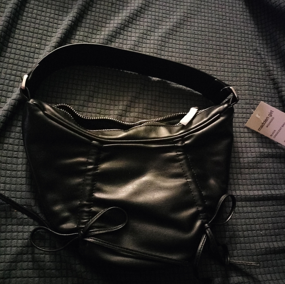Black Leather Shoulder Bag